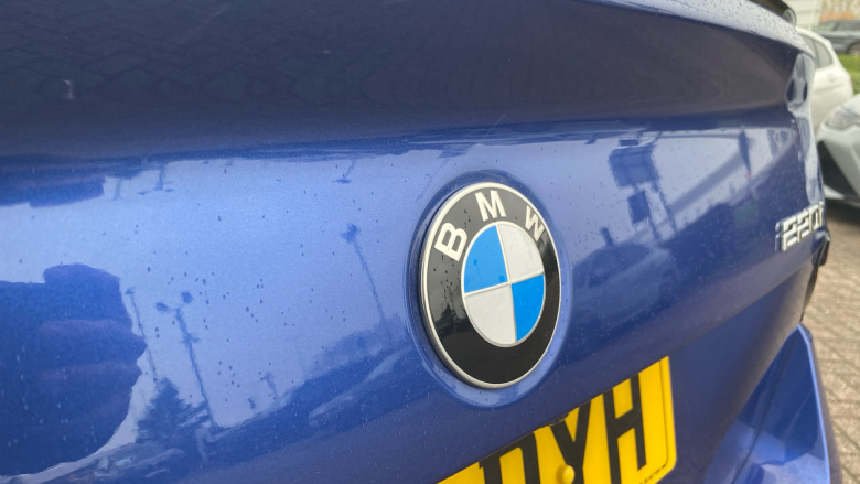 BMW 2 Series 220i M Sport 2dr Step Auto [Pro Pack] Petrol Coupe